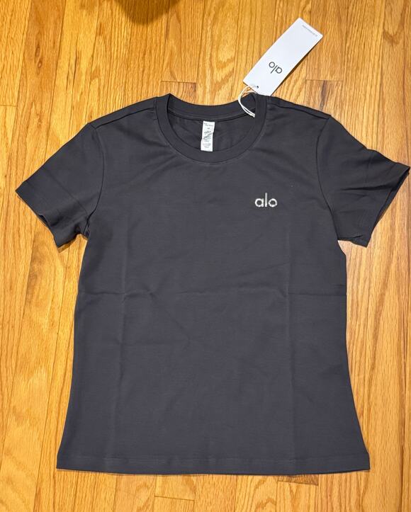 ALO Yoga Tops - Alo Yoga Gray T-Shirt medium NWT